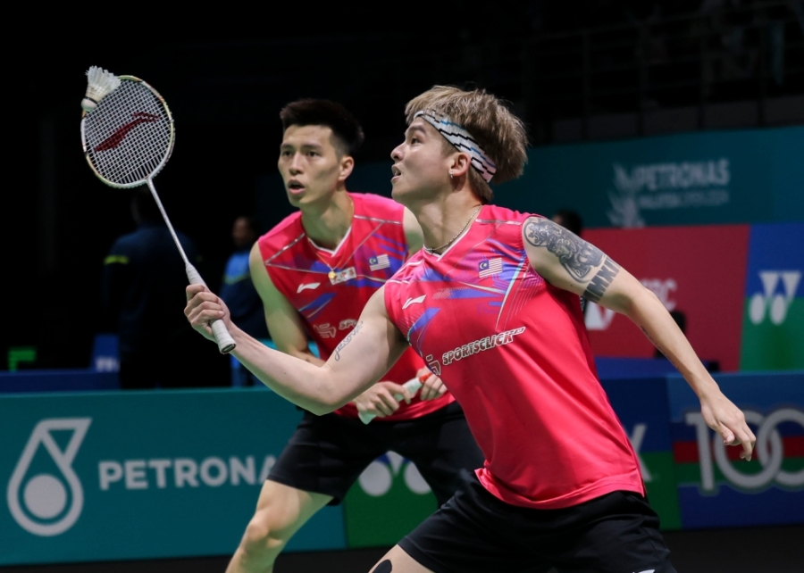 王耀新/张御宇目前正在与时间赛跑,只要他们能在德国公开赛拿下好成绩,就能在征战竞争激烈的法国公开赛和全英赛前,先占据巴黎奥运积分的排名优势。-马新社- 王耀新/张御宇目前正在与时间赛跑,只要他们能在德国公开赛拿下好成绩,就能在征战竞争激烈的法国公开赛和全英赛前,先占据巴黎奥运积分的排名优势。-马新社-