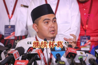 阿克玛铁了心,坚决要把KK便利超市杯葛到底。-Yusof Mat Isa摄- 阿克玛铁了心,坚决要把KK便利超市杯葛到底。-Yusof Mat Isa摄-