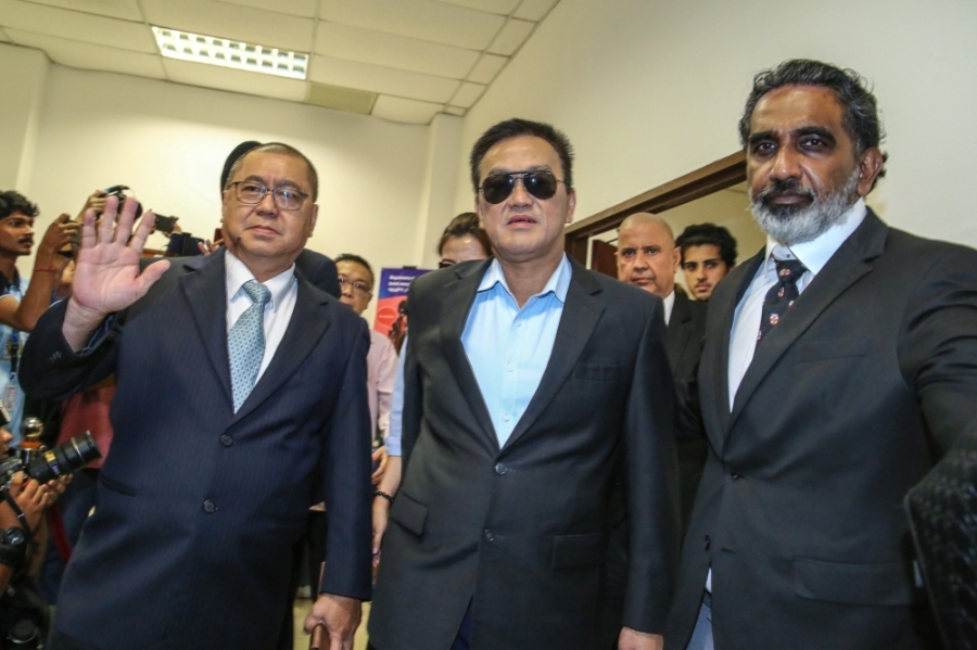 蔡志权夫妇能否顺利撤控或检讨案情,7月15日过堂时自有分晓。-Yusof Mat Isa摄- 蔡志权夫妇能否顺利撤控或检讨案情,7月15日过堂时自有分晓。-Yusof Mat Isa摄-