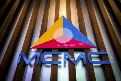 MCMC表示,确保安全的网络环境是它和社交媒体平台的共同目标。-马新社- MCMC表示,确保安全的网络环境是它和社交媒体平台的共同目标。-马新社-