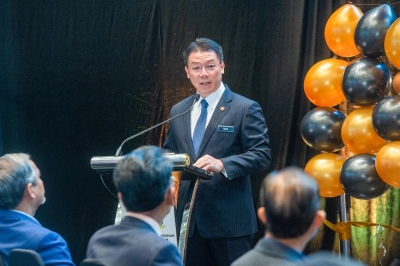 倪可敏说,在安华的领导下,政府经过两年的努力后,我国经济正在朝向最高峰。-Shafwan Zaidon摄- 倪可敏说,在安华的领导下,政府经过两年的努力后,我国经济正在朝向最高峰。-Shafwan Zaidon摄-