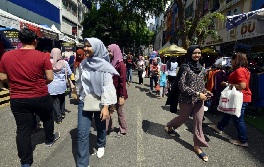 国家银行预测,我国的2025年经济成长介于4.5%至5.5%。-Ham Abu Bakar摄- 国家银行预测,我国的2025年经济成长介于4.5%至5.5%。-Ham Abu Bakar摄-