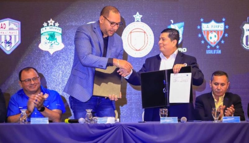 INDES signs a sponsorship agreement with the Primera División / Primera División