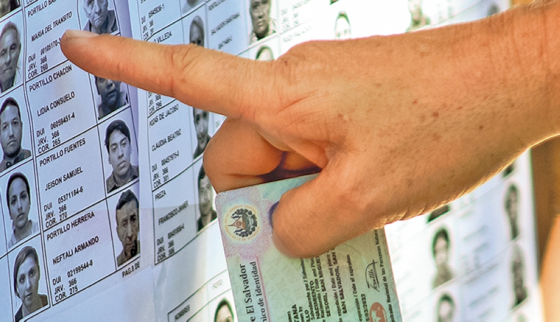 Electoral rolls have over 6 million Salvadorans.DEM files