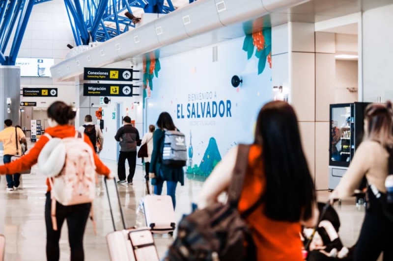 Cepa registra que este 2023 se han atendido a más de 2.2 millones de pasajeros en el Aeropuerto Internacional de El Salvador. /Cortesía