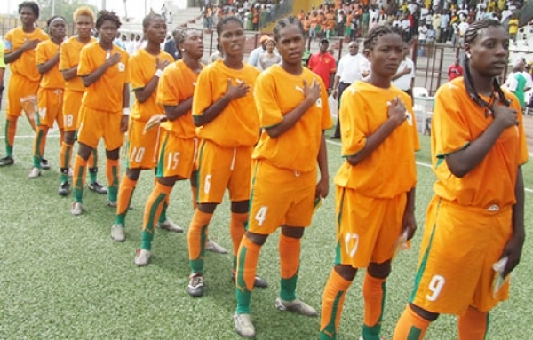 Transfert (football féminin) Akaffou Rita, Ange Koko et Rebecca Elloh