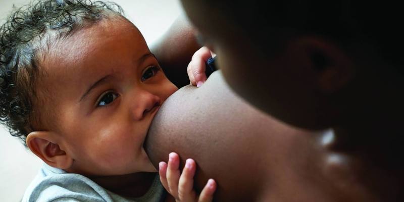 breastfeeding-eyecontact-banner