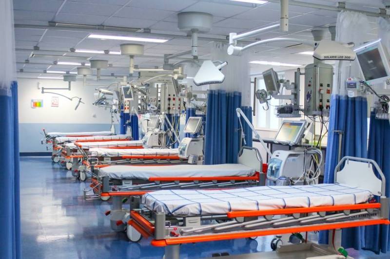 Intensive Care Unit (ICU)