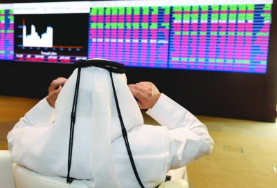 An across the board selling – particularly at the telecom, banking and insurance counters – dragged the 20-stock Qatar Index 0.94% to 12,290.8 points but recovered from an intraday low of 12,219 points.