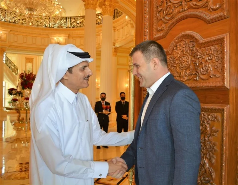 QIIB chairman Sheikh Dr Khalid bin Thani bin Abdullah al-Thani, who is also second deputy chairman of the Qatari Businessmen Association (QBA), shaking hands with Serbia’s Minister of Tourism and Youth Affairs Hussein Memic during his visit to Qatar.