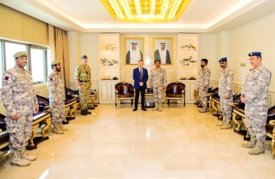Náčelník generálního štábu se setkává s hlavním obranným poradcem pro záležitosti Blízkého východu na britském ministerstvu obrany