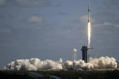 The launch was carried out by Elon Musk&#039;s SpaceX in Cape Canaveral in the US State of Florida after two postponements for additional pre-flight checks.
