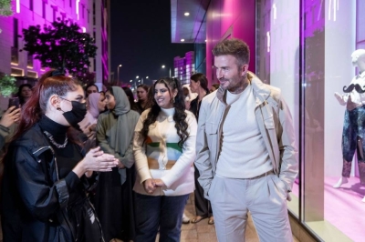 David Beckham mengunjungi layar jendela David Beckham mengunjungi layar jendela