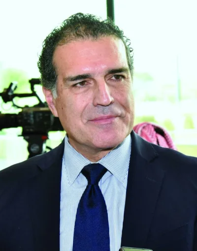 Dr Gonzalo Castro de la Mata.