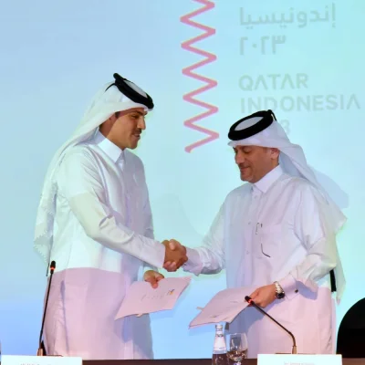Ali Bin Towar Al-Kuwari And Ahmed Al-Namla At The Signing Ceremony Monday. PICTURE: Thajudheen