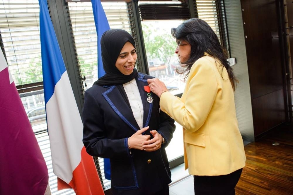 French Minister of State for Development, Francophonie and International Partnerships Chrysoula Zacharopoulou presented the medal to HE AlKhater.