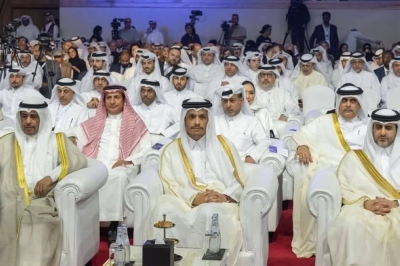 HE The Prime Minister And Minister Of Foreign Affairs Sheikh Mohamed Bin Abdulrahman Bin Jassim Al-Thani With Other Dignitaries At The Inauguration Of The Qatar Real Estate Forum Sunday.