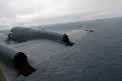 A Royal Canadian Air Force CP-140 Aurora maritime surveillance aircraft of 14 Wing flies a search pattern for the missing OceanGate submersible, which had been carrying five people to explore the wreck of the sunken SS Titanic, in the Atlantic Ocean off Newfoundland, Canada. Canadian Forces/Handout via REUTERS  