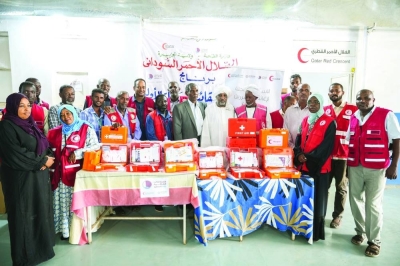 First-aid kits were distributed to the personnel of the Sudanese Red Crescent Society in Gezira State.