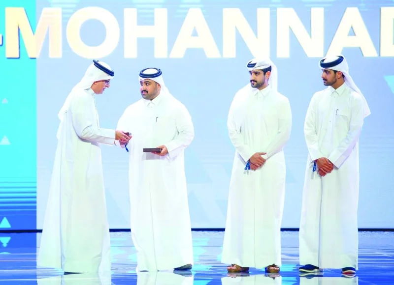 
AFC President Sheikh Salman bin Ebrahim al-Khalifah (left) presented the prestigious AFC Diamond of Asia award to Abdulaziz Saoud al-Mohannadi, the eldest son of the late Saoud al-Mohannadi. 