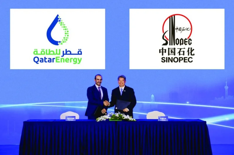 The agreements were signed in Shanghai Saturday by HE the Minister of State for Energy Affairs, Saad bin Sherida al-Kaabi, also the President and CEO of QatarEnergy, and Dr MA Yong-sheng, Chairman of Sinopec, at a ceremony attended by senior executives from both companies.