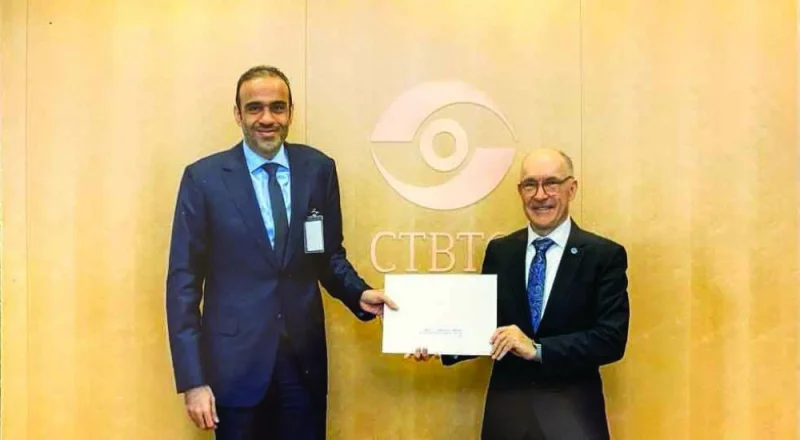 The Executive Secretary of the Comprehensive Nuclear-Test-Ban Treaty Organisation Dr. Robert Floyd, receives the credentials of HE Jassim Yacoub Al Hammadi, the Permanent Representative of the State of Qatar to the Organisation.