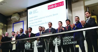 Qatari And UK Dignitaries Including Sheikh Dr Khalid Bin Thani Al-Thani, Vice-Chairman Of The Qatari Businessmen Association; Lord Dominic Johnson, Minister Of State For Investment And Regulatory Reform, UK; And Dr Abdulbasit Ahmad Al-Shaibei, CEO, QIIB Attend A Bell Ringing Ceremony On The Occasion Of Listing QIIB’s Sustainable Sukuk On The LSE.