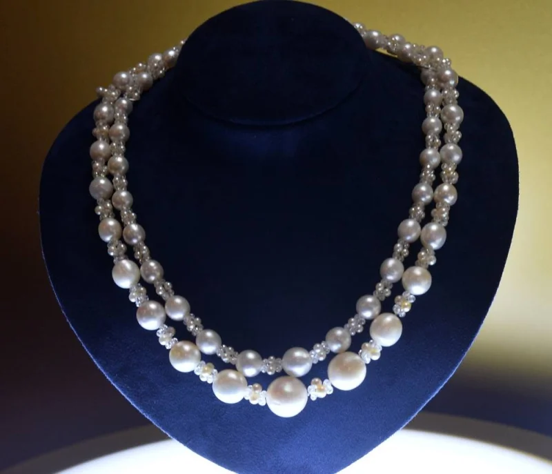 A pearl necklace from Alfardan Jewellery&#039;s AlTawash vintage collection.