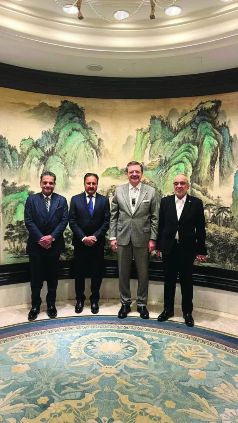 Qatar Chamber chairman Sheikh Khalifa bin Jassim bin al-Thani and board members Mohamed bin Ahmed al-Obaidli and Abdulla bin Mohamed al-Emadi together with Union of Chambers and Commodity Exchanges of Türkiye president Rifat Hisarciklioglu on the sidelines of the forum.