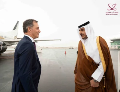 Prime Minister De Croo and the accompanying delegation were welcomed upon arrival at the Doha International Airport by HE the Minister of Commerce and Industry Sheikh Mohammed bin Hamad bin Qassim Al-Thani.