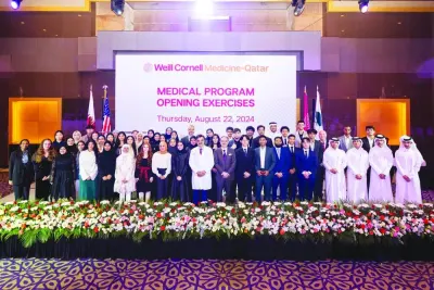 The new students with WCM-Q officials.
The new students with WCM-Q officials.