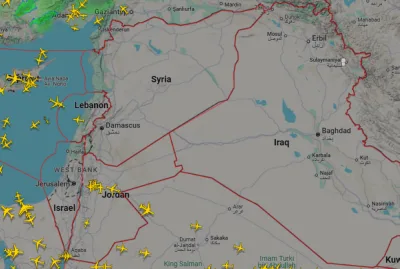 لقطة شاشة تم التقاطها في الساعة 3:25 مساءً بالتوقيت العالمي يوم السبت من Flightradar24 ، وهو موقع لتتبع الطيران ، يظهر بعض الرحلات الجوية داخل المجال الجوي للأردن ولبنان. لقطة شاشة تم التقاطها في الساعة 3:25 مساءً بالتوقيت العالمي يوم السبت من Flightradar24 ، وهو موقع لتتبع الطيران ، يظهر بعض الرحلات الجوية داخل المجال الجوي للأردن ولبنان.