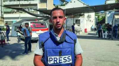 تُظهر هذه الشاشة المأخوذة من AFPTV في 11 أغسطس ، أناس آل شريف يتحدث خلال مقابلة مع فرقة وكالة فرانس برس في مدينة غزة في 1 أغسطس 2024. تُظهر هذه الشاشة المأخوذة من AFPTV في 11 أغسطس ، أناس آل شريف يتحدث خلال مقابلة مع فرقة وكالة فرانس برس في مدينة غزة في 1 أغسطس 2024.