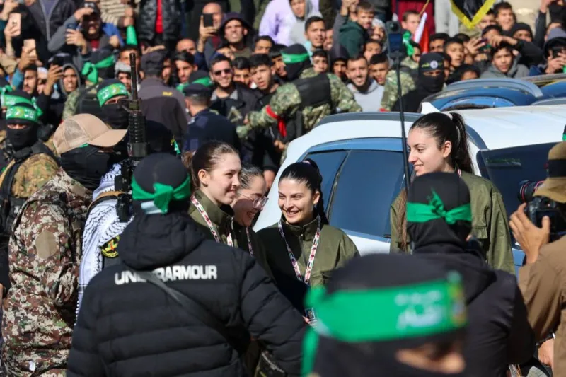 Hamas frees 4 female Israeli hostages as part of Gaza truce deal 4 Hamas frees 4 female Israeli hostages as part of Gaza truce deal