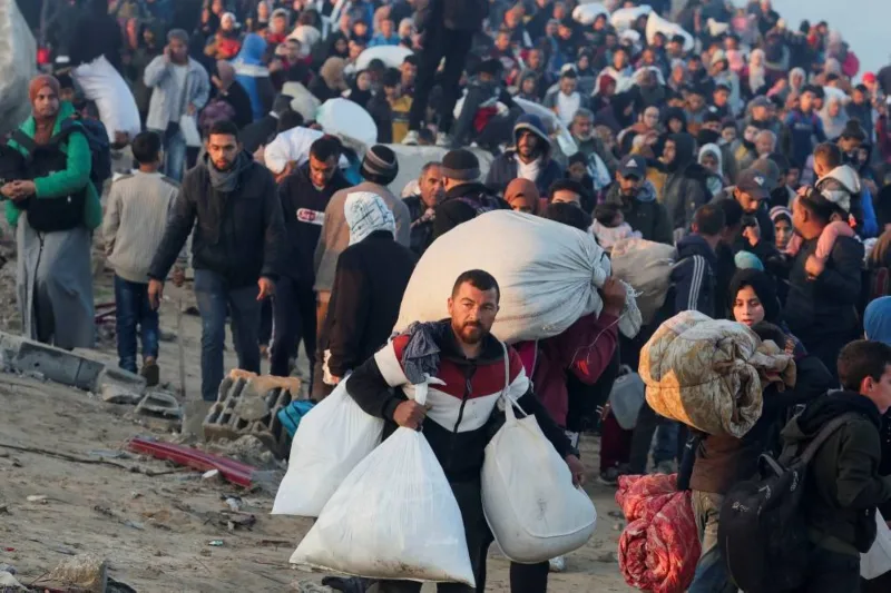 Tens of thousands return to northern Gaza as Israel lifts closure 2 Tens of thousands return to northern Gaza as Israel lifts closure