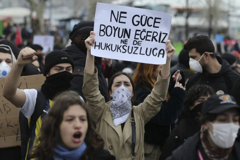 Erdogan slams protests over jailing of Istanbul mayor as 'movement of violence' 4 Erdogan slams protests over jailing of Istanbul mayor as 'movement of violence'