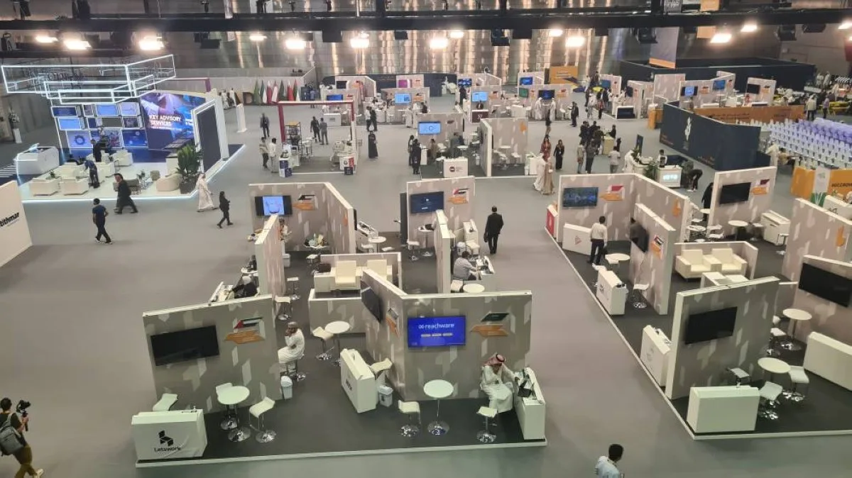 DOHA: People visit halls of the exhibition which was held on the sidelines of the Entrepreneurship Forum.
