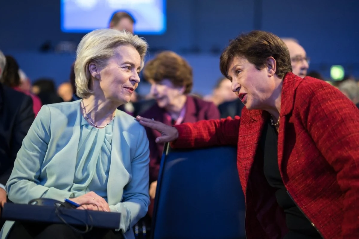 DAVOS: International Monetary Fund (IMF) Managing Director Kristalina Georgieva (right) speaks with European Commission President Ursula von der Leyen during the annual meeting of the World Economic Forum (WEF) in Davos on January 16, 2024. – AFP