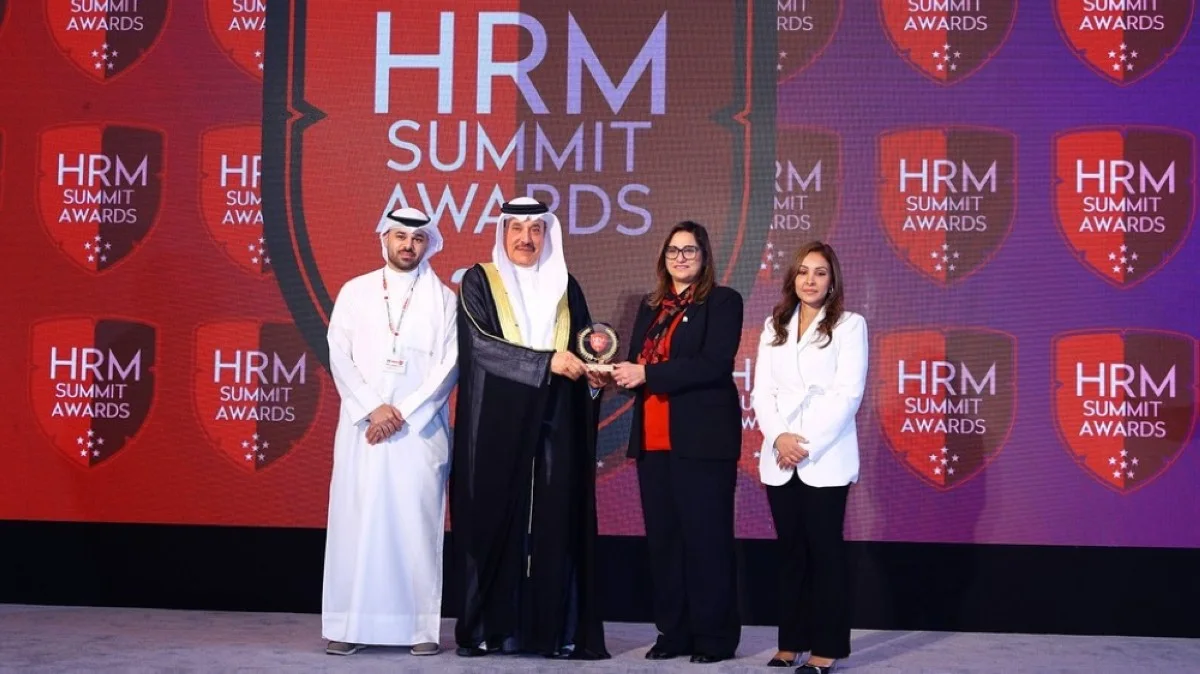 Salma Al-Hajjaj receives two awards at the Human Resources Management Summit at the Middle East and North Africa.