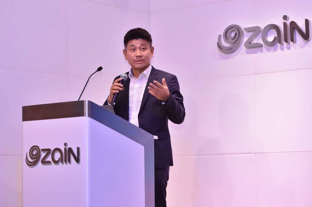 Samsung Gulf President Doohee Lee speaking.