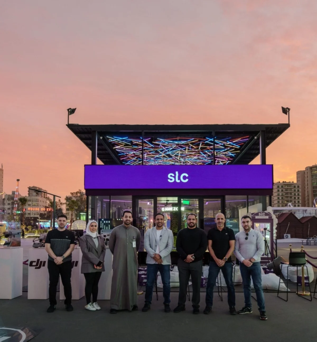 Ahmed Al-Nuwaibit and Abdullah Al-Mashouh with the work teams.