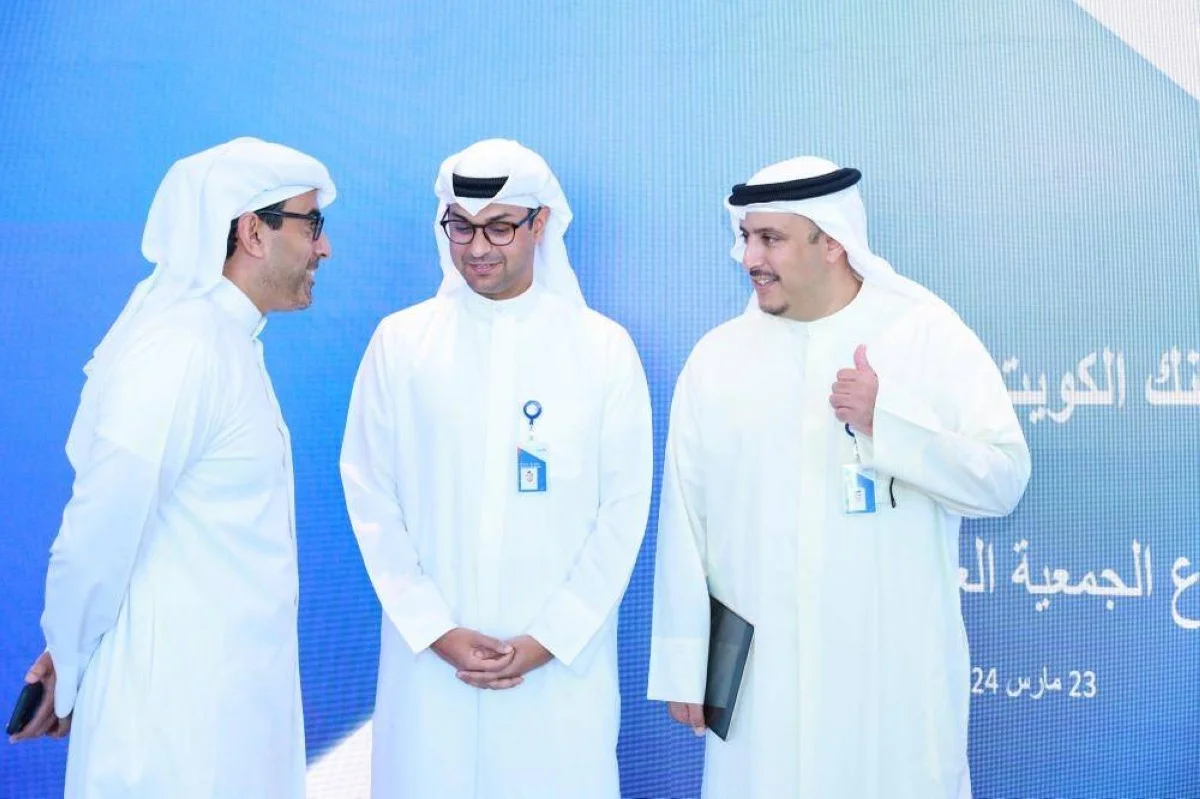 Faisal Al-Hamad during an interview with Zaid Al-Sagar and Mishari bin Salama on the sidelines of the general assembly.