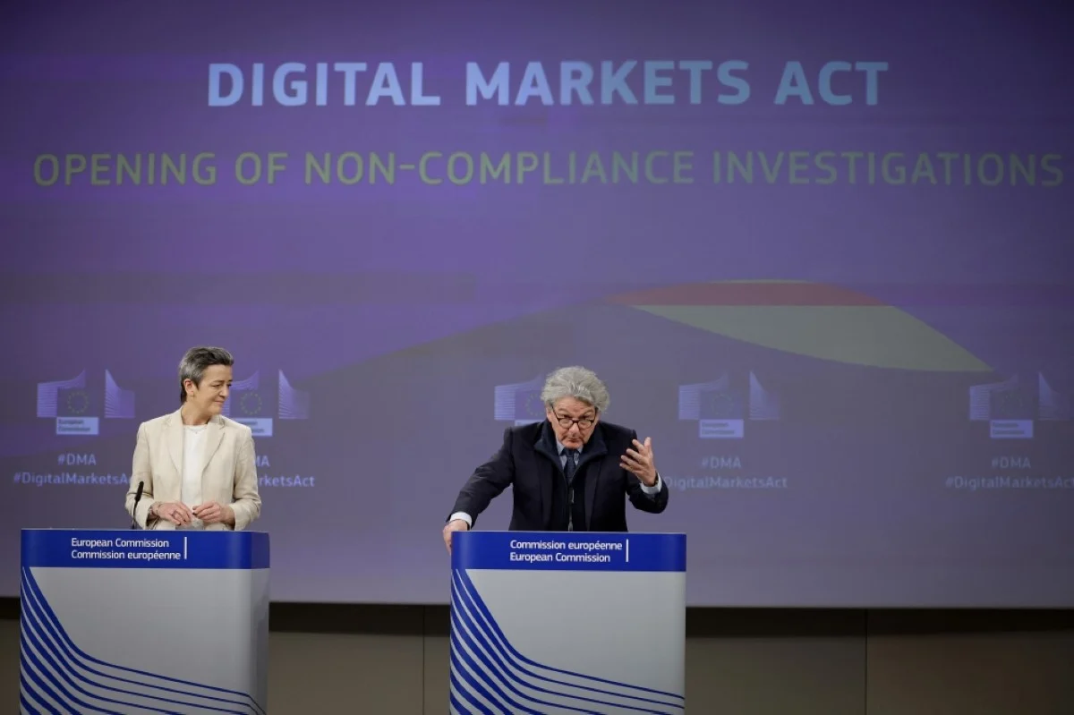BRUSSELS: EU commissioner for internal market Thierry Breton (center) and European Commission Commissioner for Competition Margrethe Vestager (left) give a press conference in Brussels, on March 25, 2024.—AFP