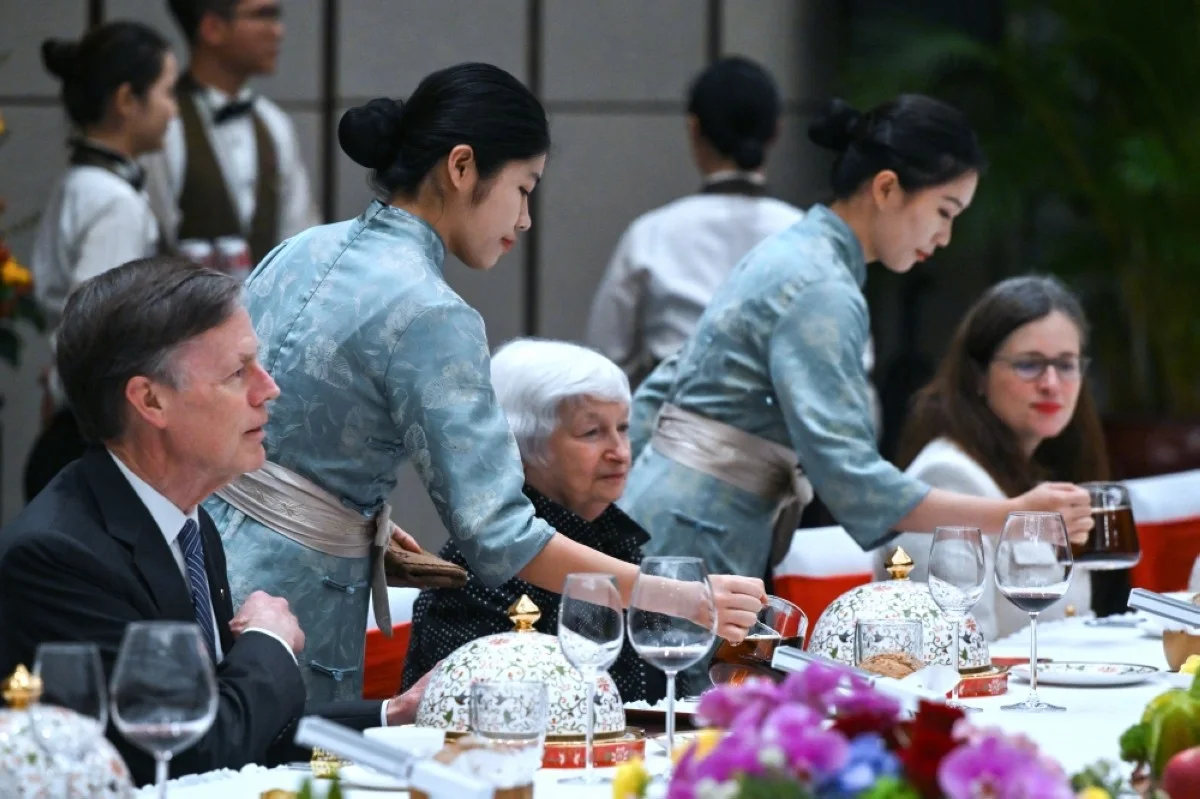 GUANGZHOU: US Treasury Secretary Janet Yellen (center) and US Ambassador to China Nicholas Burns (left) attend a dinner offered by China’s Vice Premier He Lifeng in the southern Chinese city of Guangzhou.- AFP