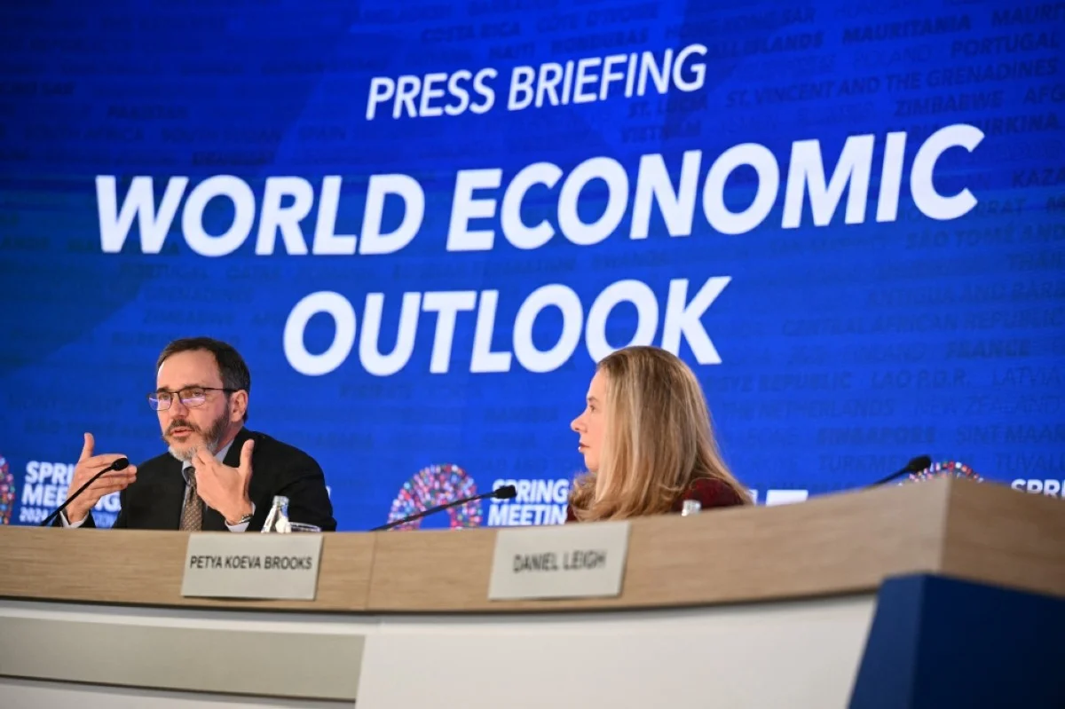 WASHINGTON: (Left to right) International Monetary Fund (IMF) Chief Economist Pierre-Olivier Gourinchas and IMF Research Department Deputy Director Petya Koeva Brooks hold a press briefing as the IMF publishes its global economic forecasts at the IMF-World Bank Group spring meetings in Washington, DC on April 16, 2024. – AFP