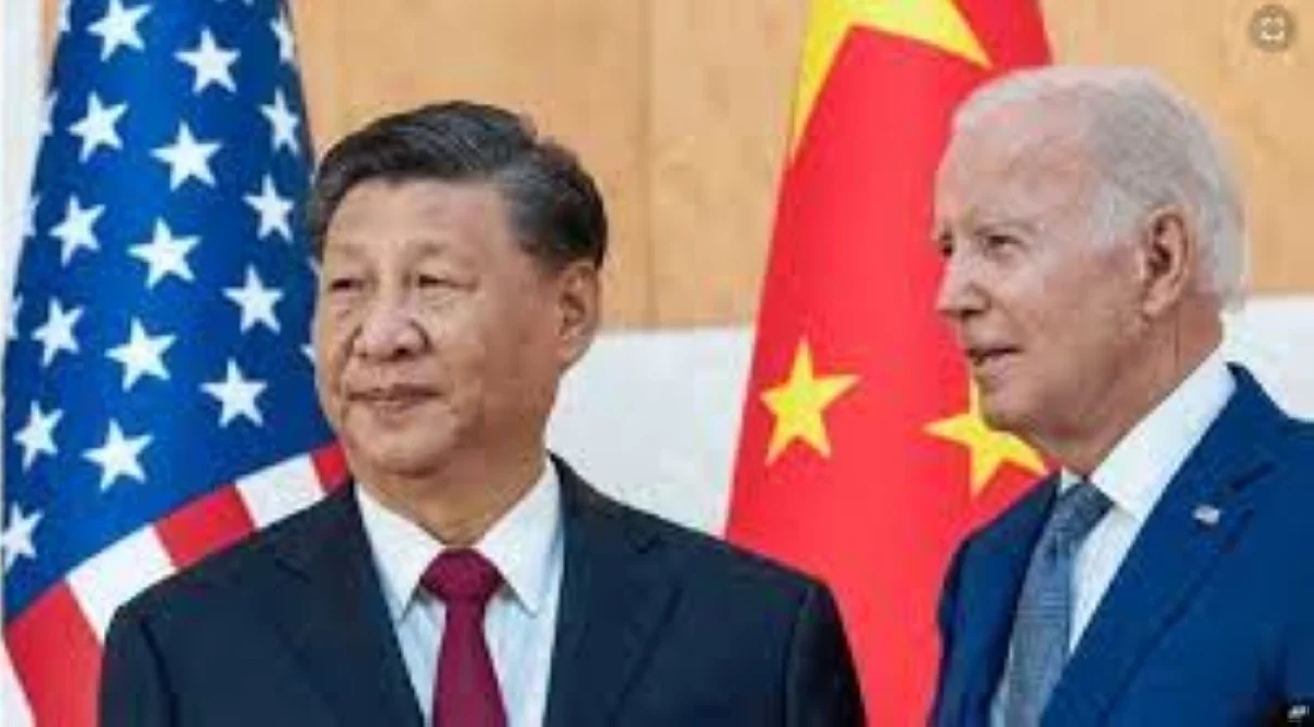 Chinese President Xi Jinping (left) and US President Joe Biden.