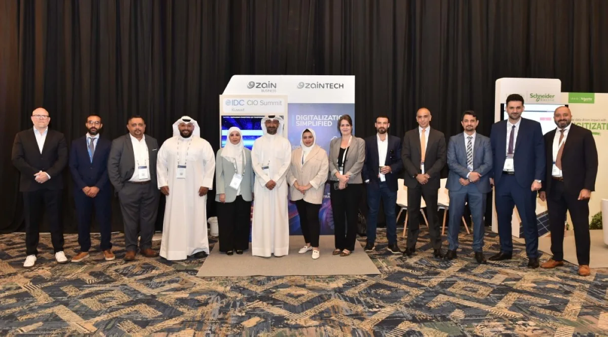 Zain’s team at the event.