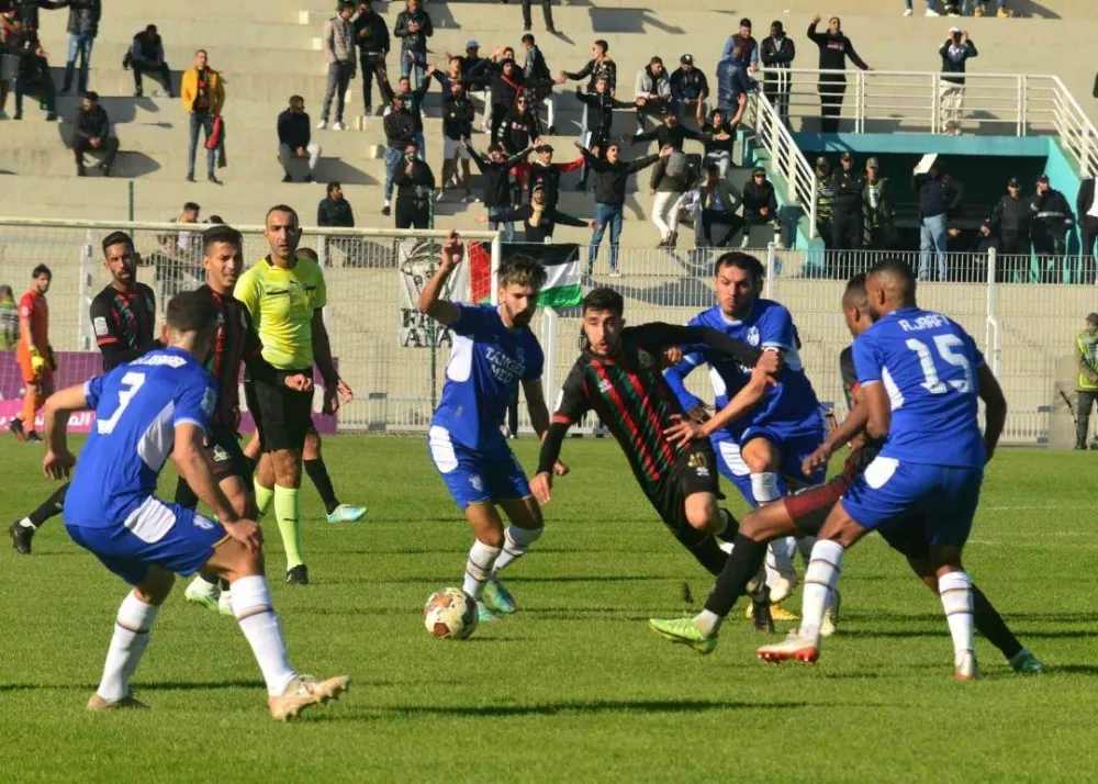 Phase de jeu du dernier match ayant opposé l’AS FAR à l’IR Tanger lors de la phase aller du championnat.