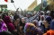 






احتفالات سودانية باعتقال البشير                                                                                                    (د ب أ)