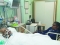 



عمر بانعمة في المستشفى قبل وفاته ويبدو ابنه عبدالله                     (مكة)